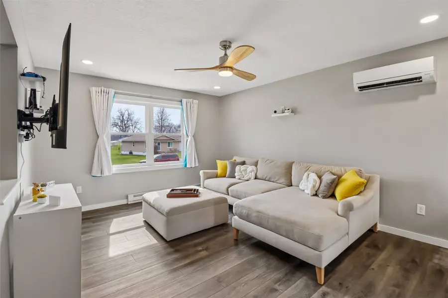 2229 Windflower Drive, Norwalk, IA 50211 - #3