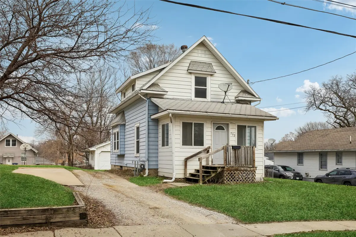 709 Pleasant View Drive, Des Moines, IA 50315 - #1
