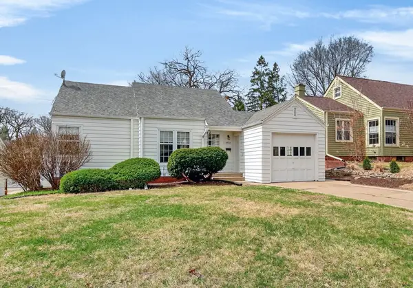 2824 35th Street, Des Moines, IA 50310