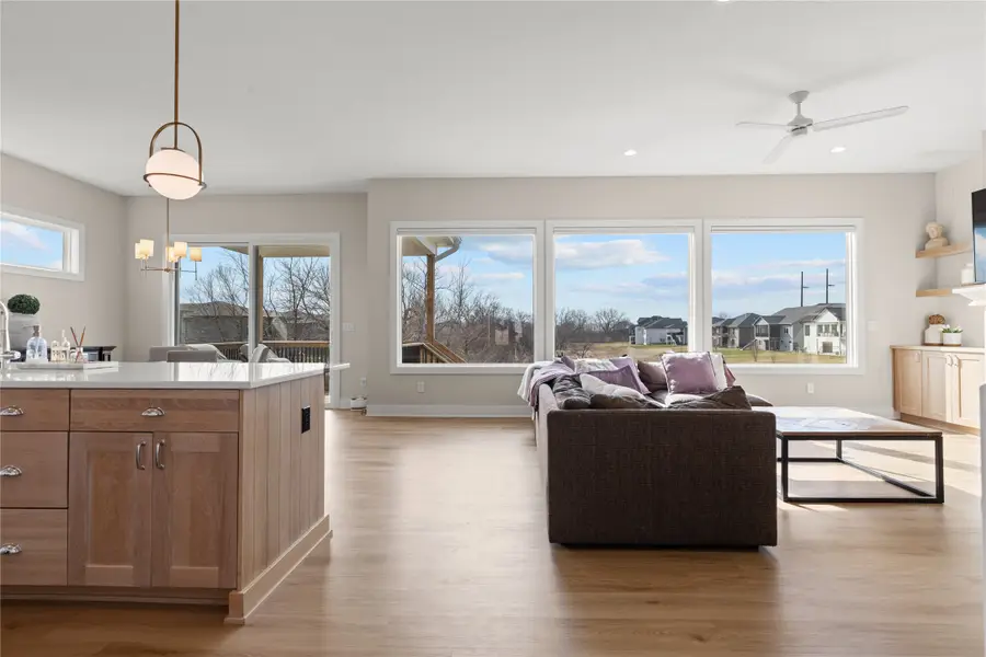 5606 147th Street, Urbandale, IA 50323 - #3