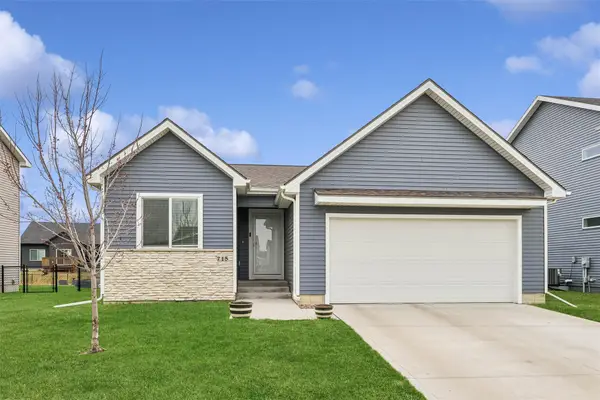715 NE Whitetail Drive, Ankeny, IA 50021