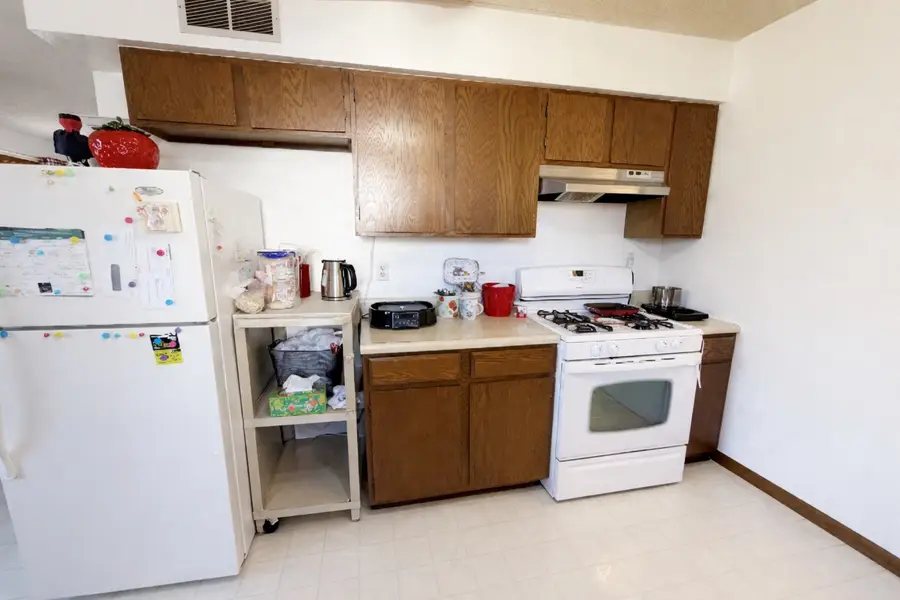 908 Gordon Drive, Knoxville, IA 50138 - #3