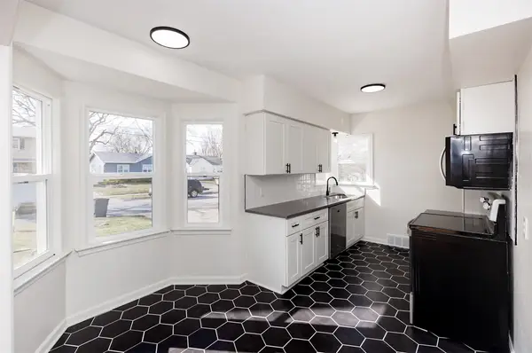 1439 57th Street, Des Moines, IA 50311