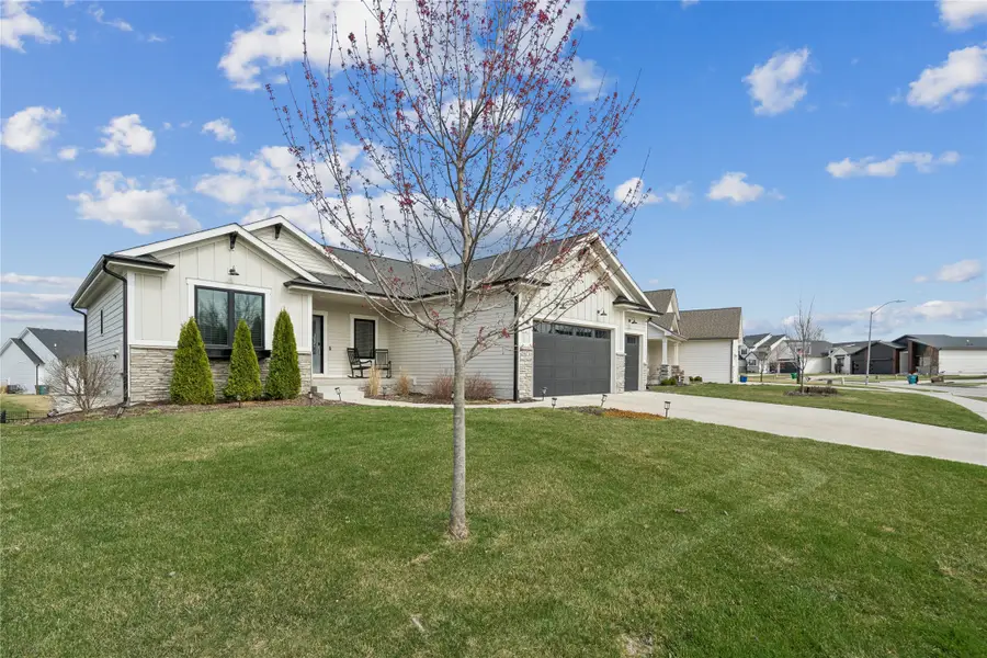 3471 NW 178th Street, Clive, IA 50325 - #2