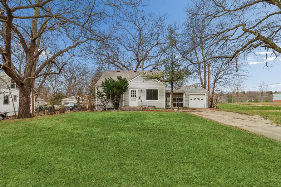 1122 59th Street, Des Moines, IA 50311 - #2