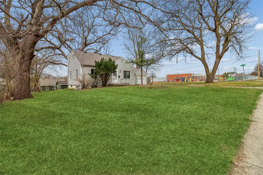 1122 59th Street, Des Moines, IA 50311 - #3