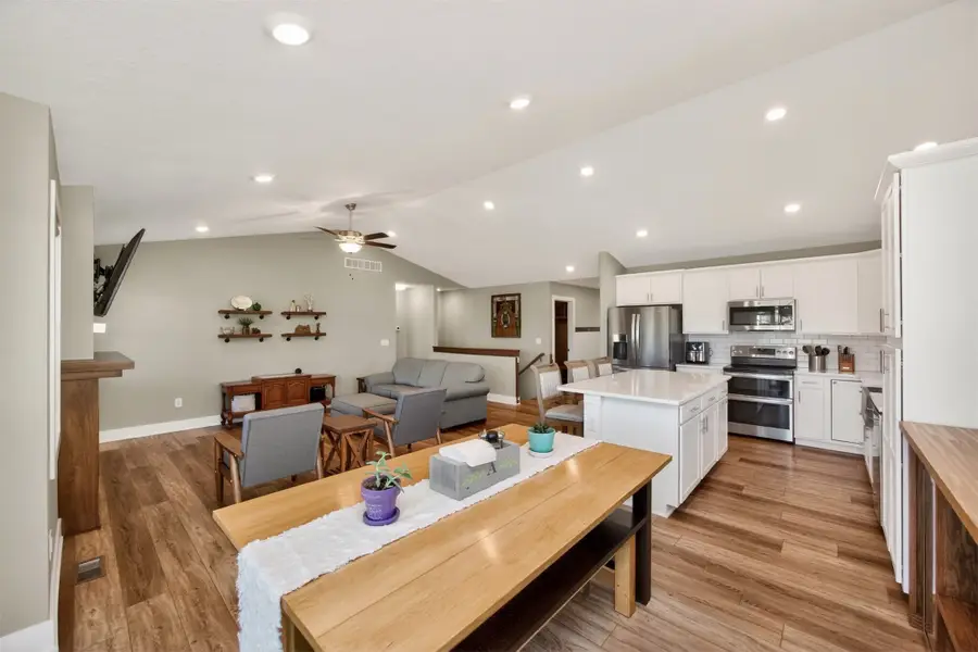 425 SE Esker Ridge Drive, Waukee, IA 50263 - #3