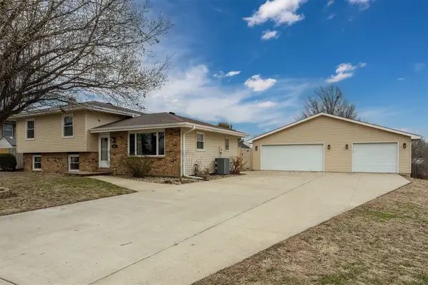 915 Dallas Street, De Soto, IA 50069