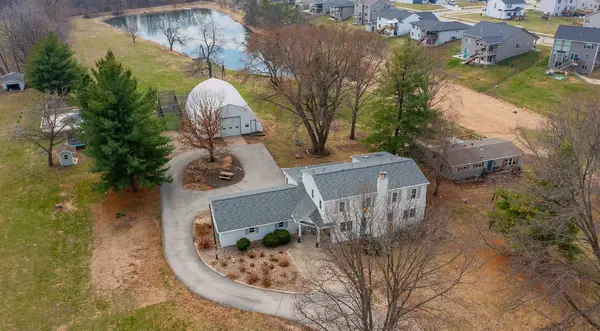 6185 NE Rising Sun Drive, Pleasant Hill, IA 50327