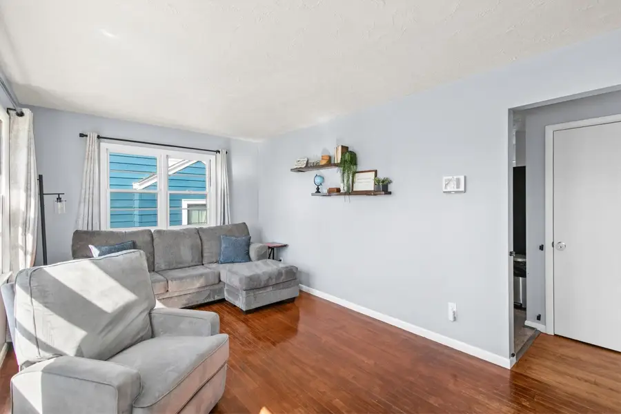 3837 16th Street, Des Moines, IA 50313 - #3