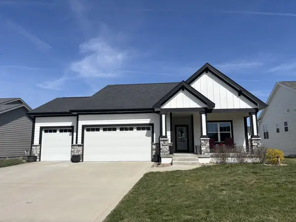 3375 Grand Valley Dr. Drive, West Des Moines, IA 50265