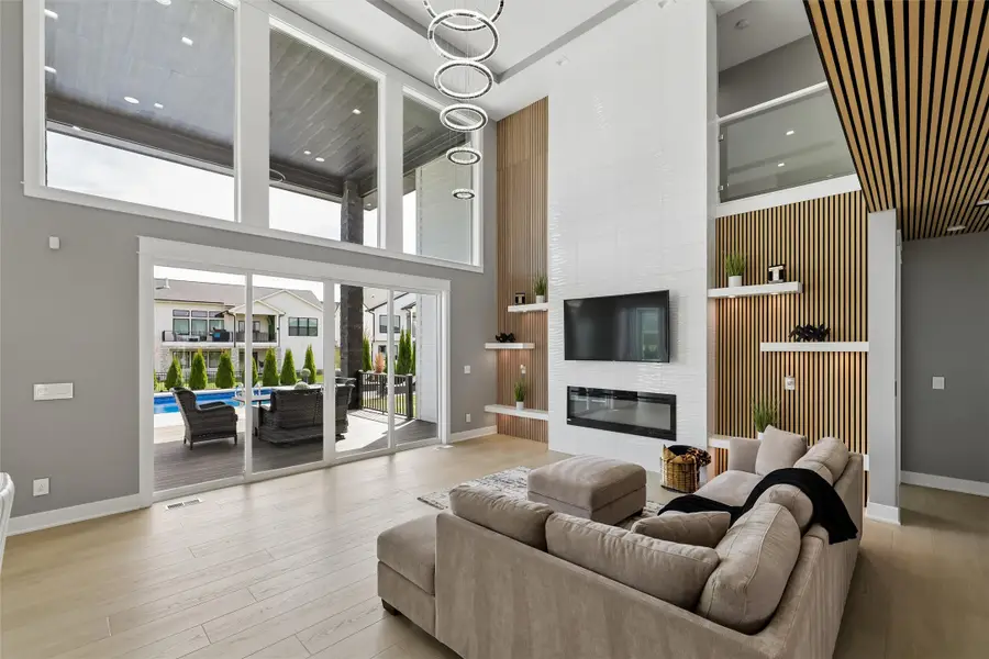 17466 Berkshire Parkway, Clive, IA 50325 - #2