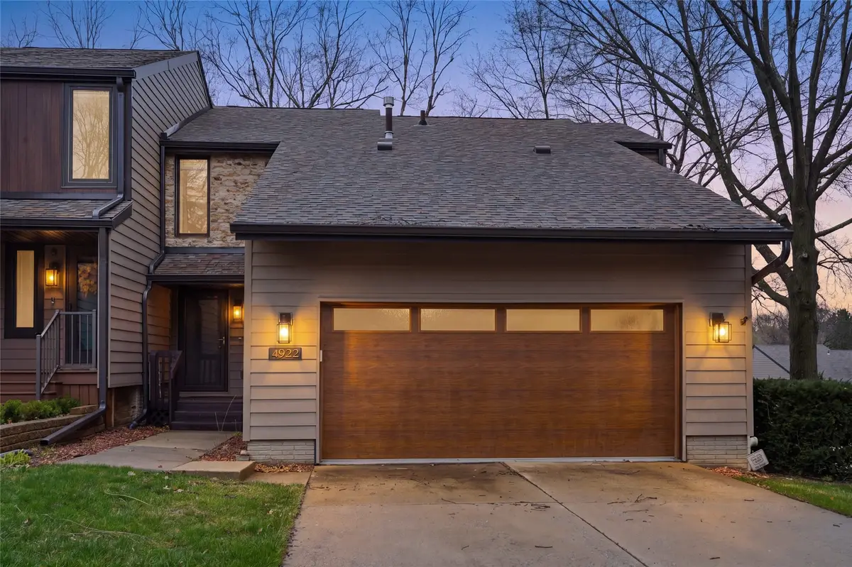 4922 W Park Drive, West Des Moines, IA 50266 - #1