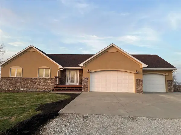 3110 Woodland Lane, Truro, IA 50257