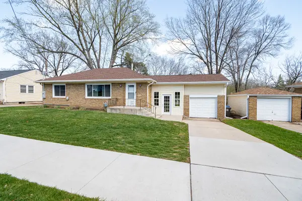 1417 62nd Street, Des Moines, IA 50311