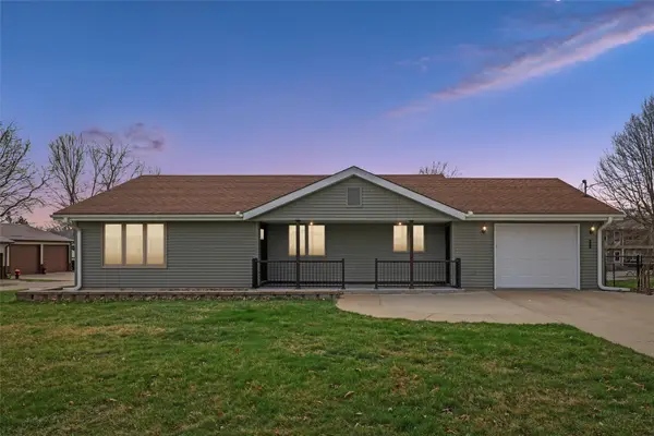 307 S Columbus Street, Pleasantville, IA 50225