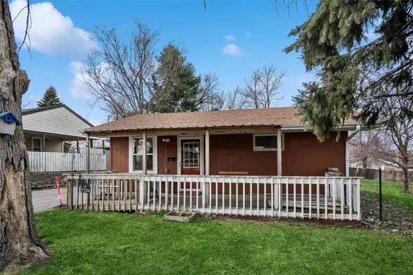 2506 S 8th Avenue E, Newton, IA 50208