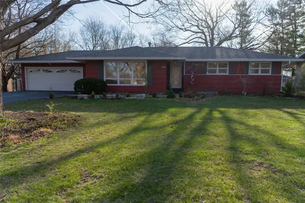 1412 Broadway Street, Pella, IA 50219