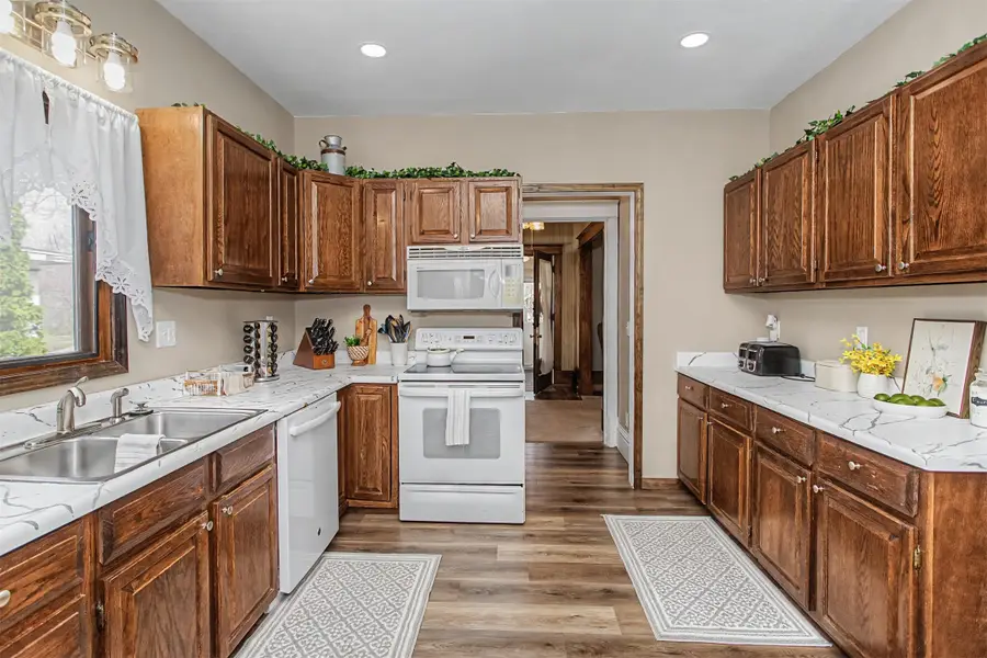 313 S Russell Avenue, Ames, IA 50010 - #2