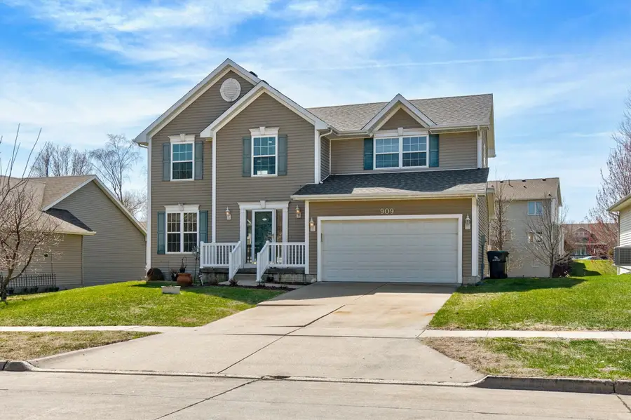 909 SE 5th Street, Ankeny, IA 50021 - #2