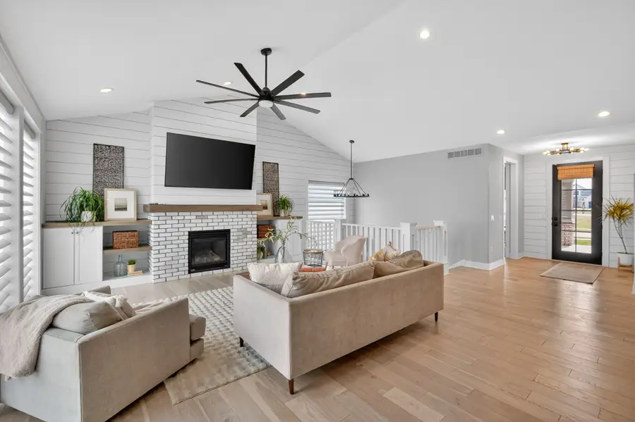 17449 Aurora Drive, Clive, IA 50325 - #3