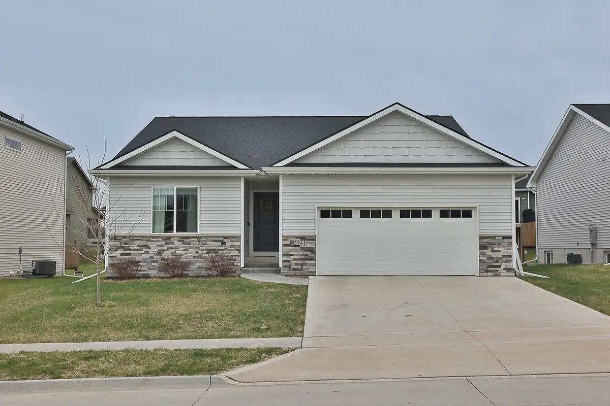 2941 Primrose Lane, Pella, IA 50219 - #1