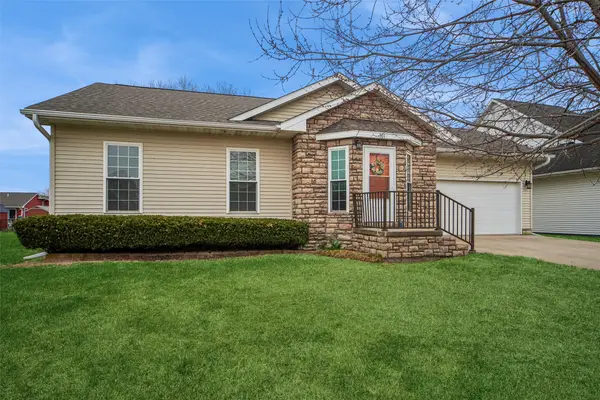 301 N 15th Avenue, Winterset, IA 50273