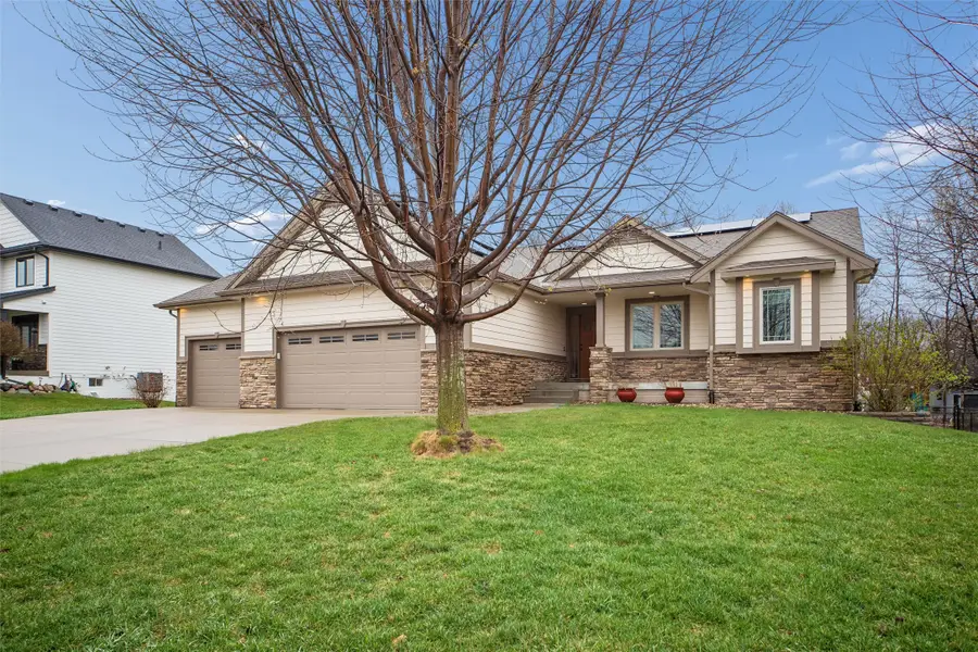 6927 NW 84th Avenue, Johnston, IA 50131 - #2