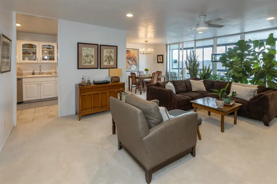 3663 Grand Avenue #401, Des Moines, IA 50312 - #3