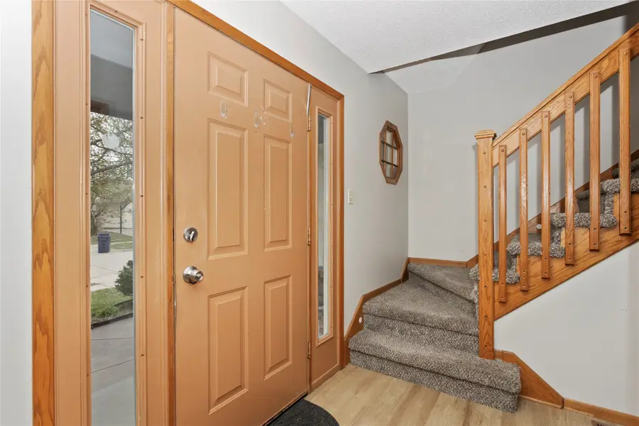 9635 Quail Ridge, Urbandale, IA 50322 - #3