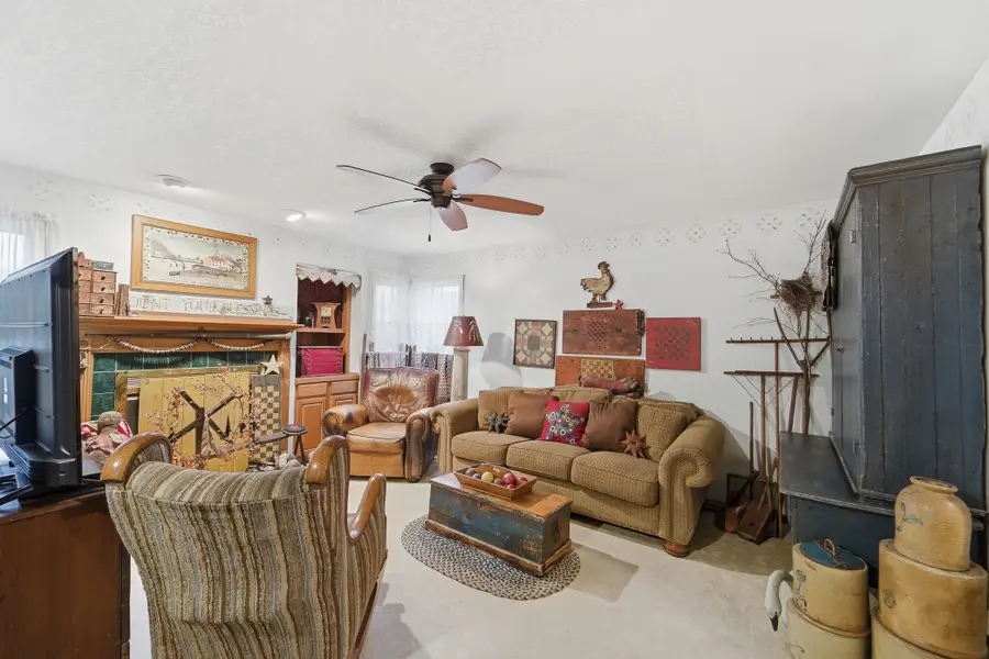 414 NW Winterberry Street, Ankeny, IA 50023 - #3