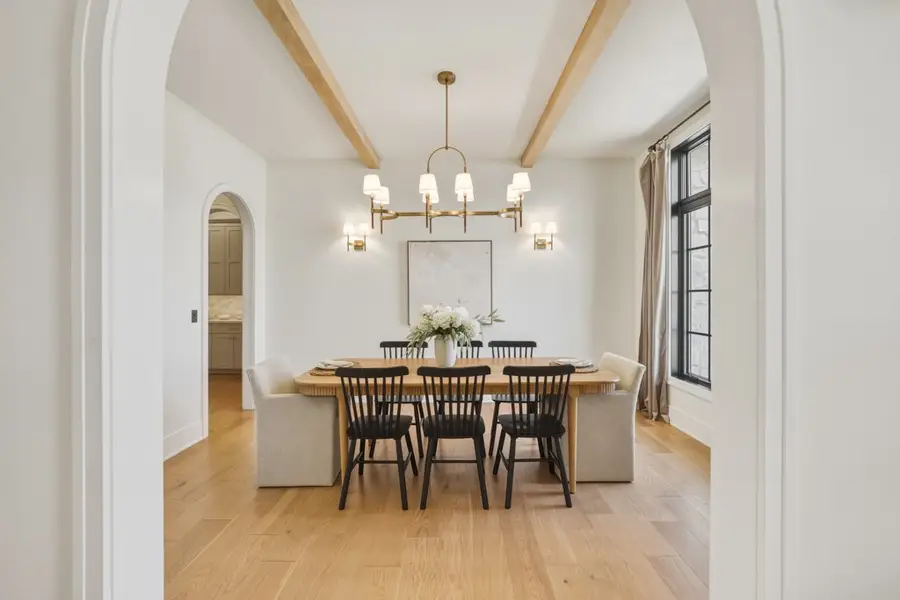 3618 Oakmont Court, West Des Moines, IA 50265 - #3