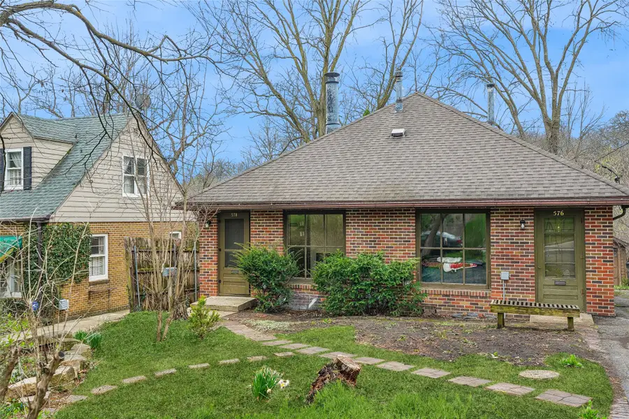 576 & 578 SW 42nd Street, Des Moines, IA 50312 - #2