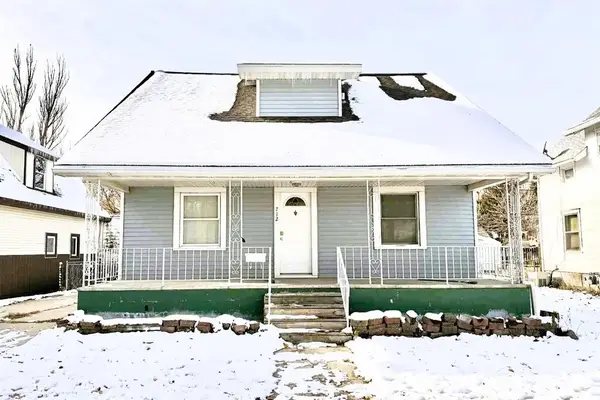 712 Michigan Street, Storm Lake, IA 50588