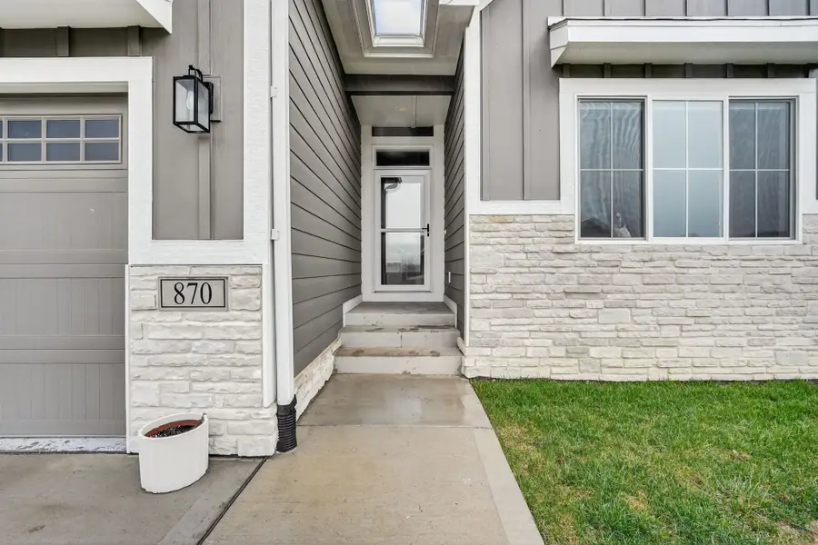 870 NW Sandy Hollow Circle, Waukee, IA 50263 - #2