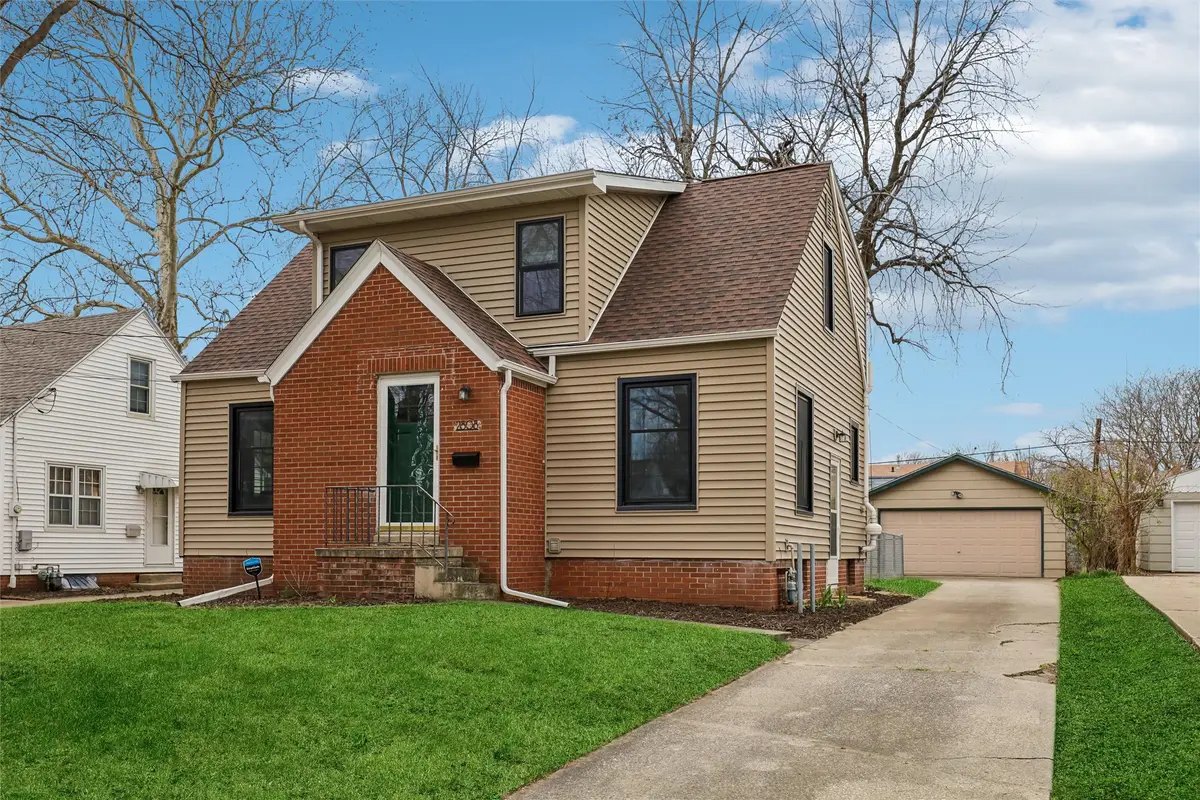 2808 48th Street, Des Moines, IA 50310 - #1