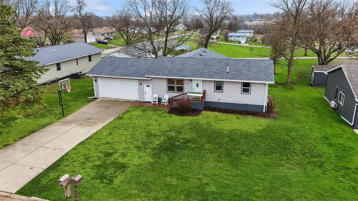 811 NE 10th Street, Leon, IA 50144 - #1