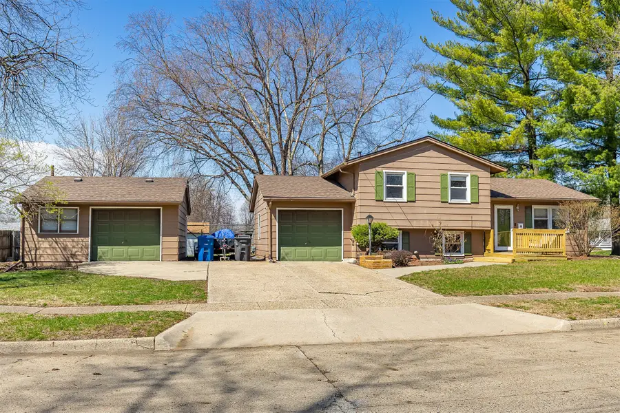 3212 E 40th Court, Des Moines, IA 50317 - #2