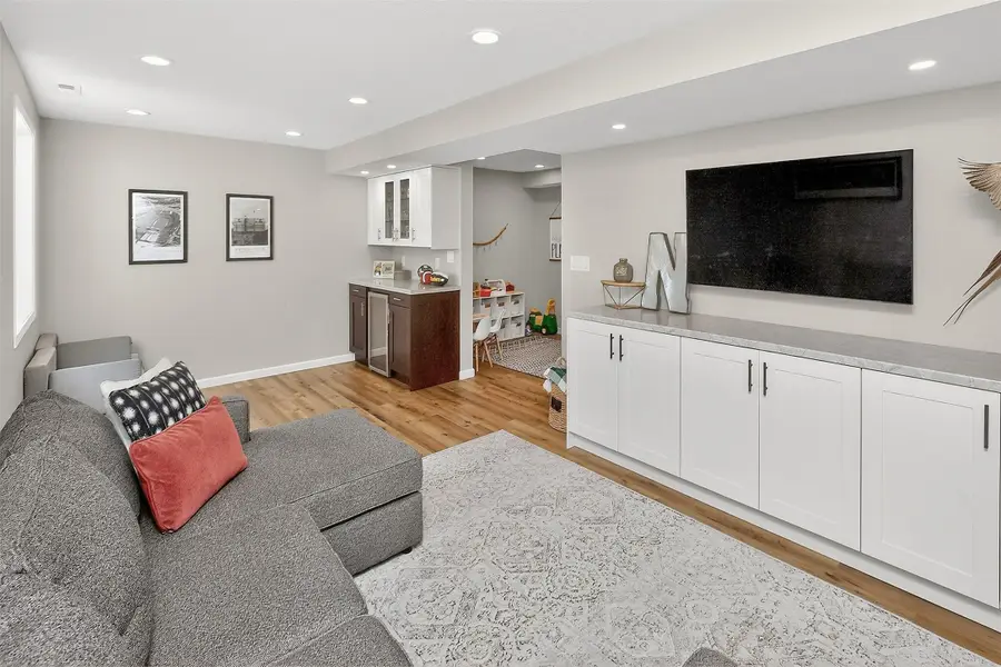 117 NE Cedar Lane, Elkhart, IA 50073 - #2