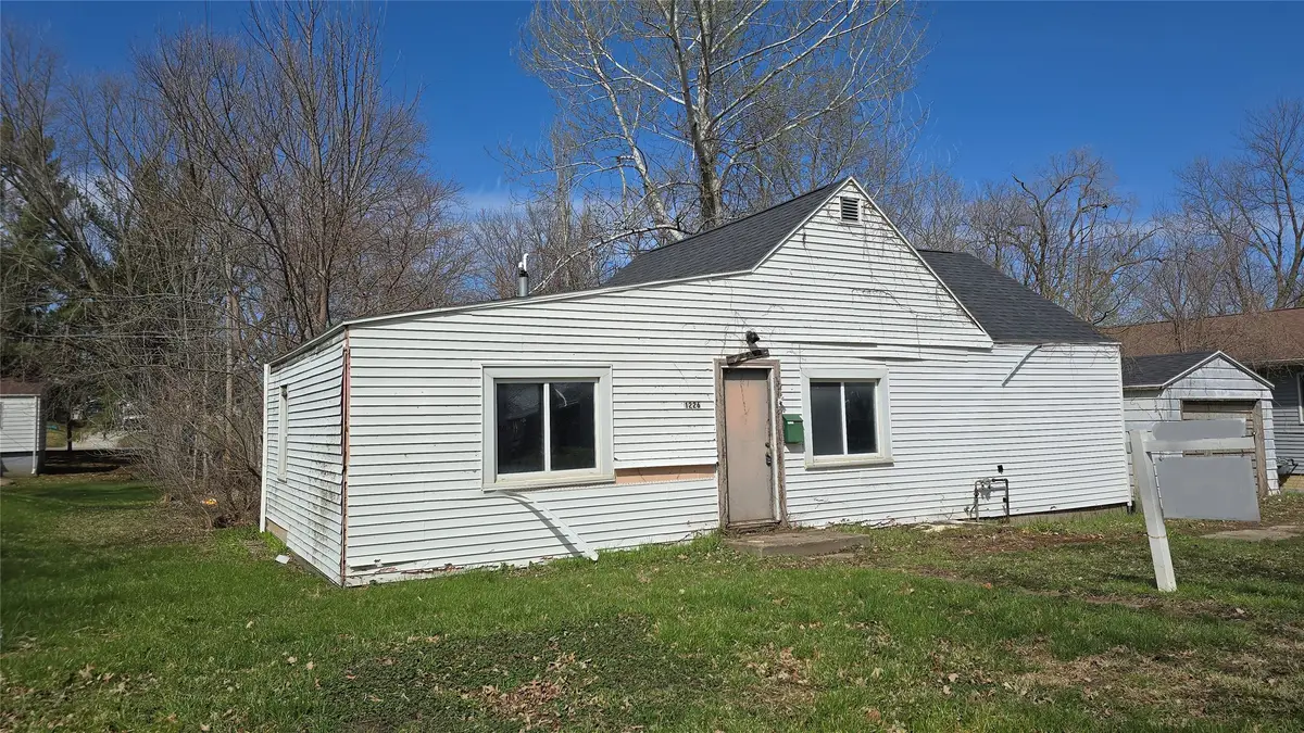 1226 Bauch Street, Waterloo, IA 50701 - #1