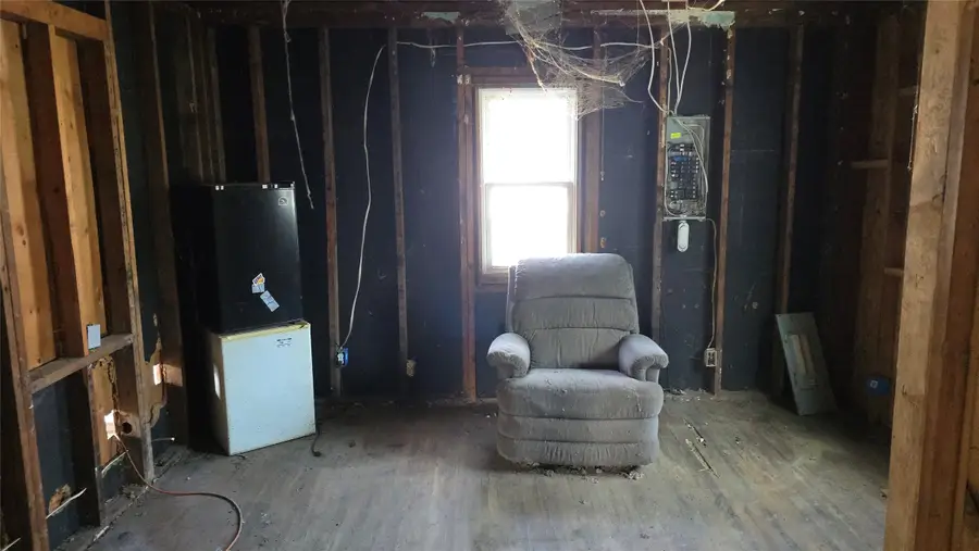 1226 Bauch Street, Waterloo, IA 50701 - #3