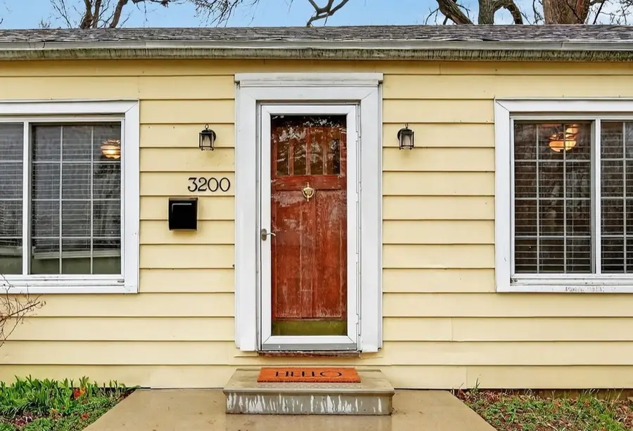 3200 47th Street, Des Moines, IA 50310 - #2