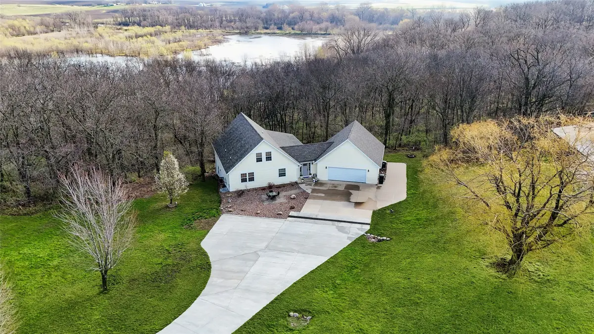 2279 Dakota Wood Drive, Pella, IA 50219 - #1