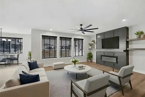 14311 Catalpa Drive, Urbandale, IA 50323