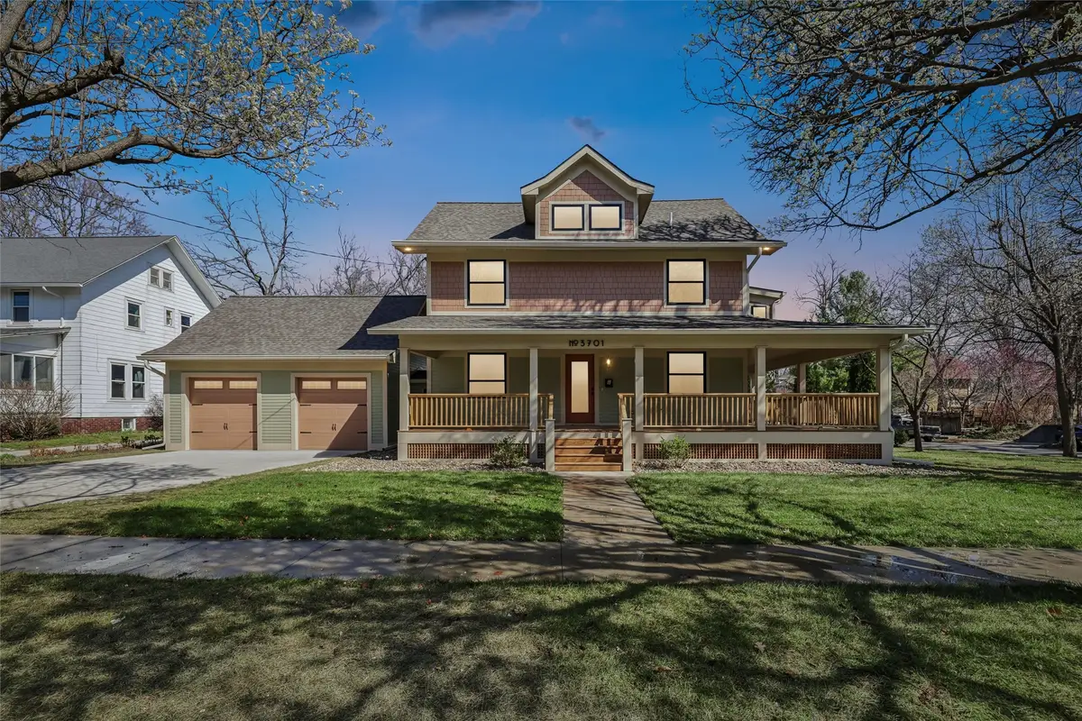 3701 Cottage Grove Avenue, Des Moines, IA 50311 - #1