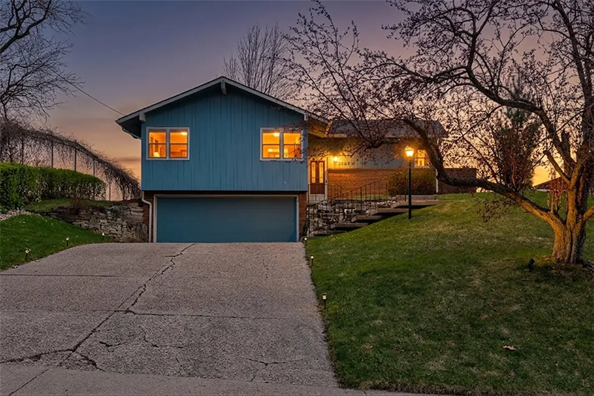 2563 Hull Avenue, Des Moines, IA 50317 - #1