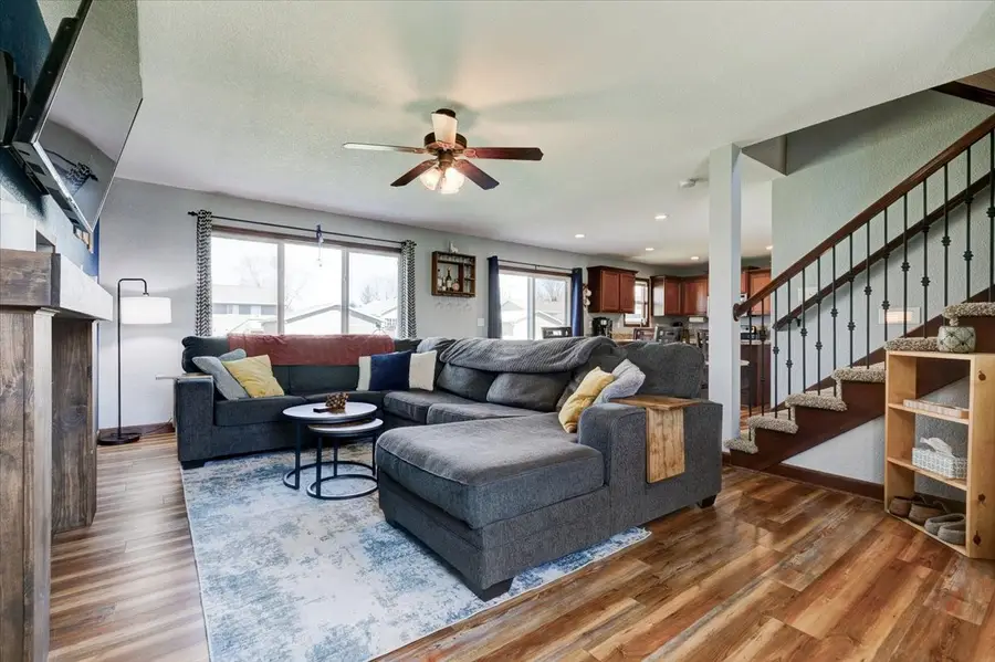 406 3rd Street Se, Bondurant, IA 50035 - #3