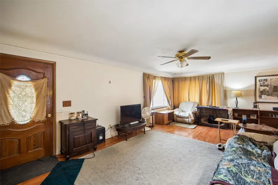 508 W Boston Avenue, Indianola, IA 50125 - #3