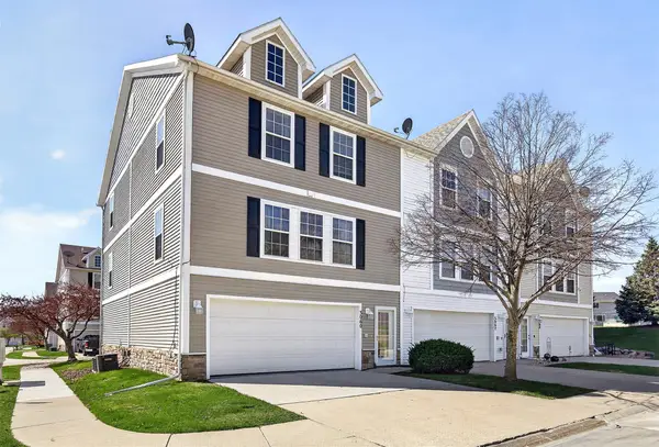 3060 SW Sharmin Lane, Ankeny, IA 50023