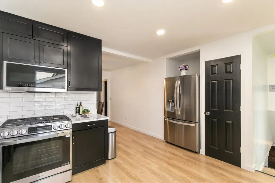 2930 E Jefferson Avenue, Des Moines, IA 50317 - #3